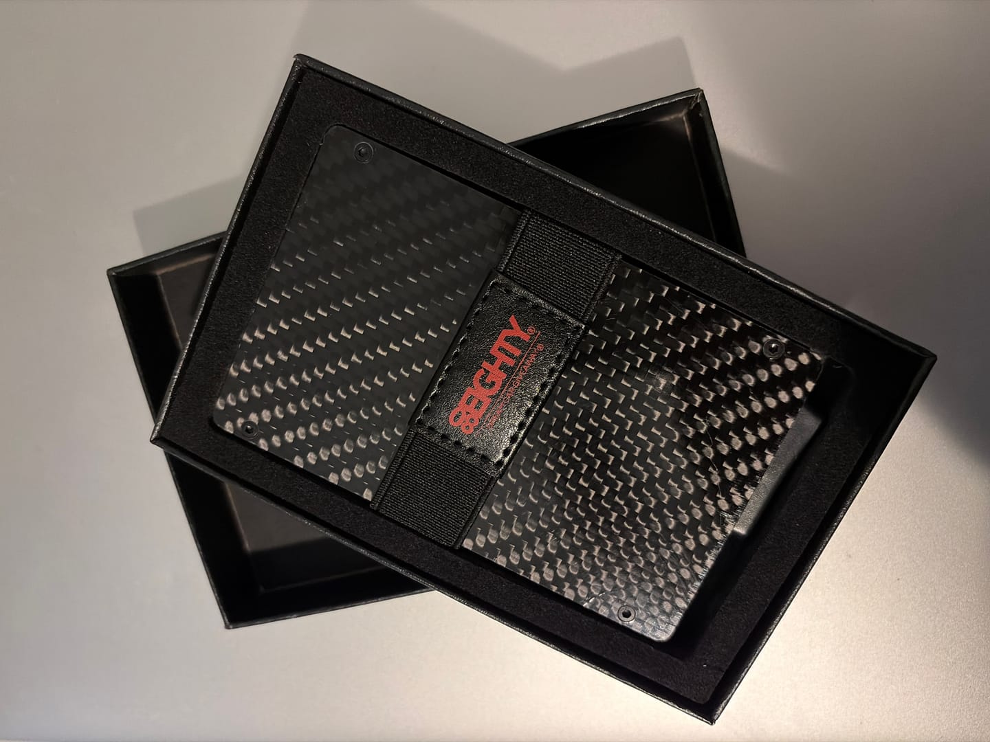 Customer photo review of 80Eighty® Minimalist Carbon Fiber Wallet