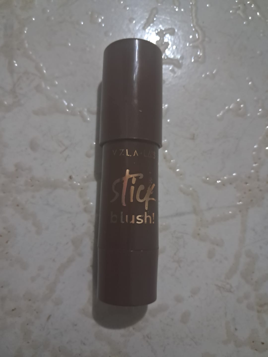 Customer photo review of Blush Stick Red Mocha Vizzela + La's