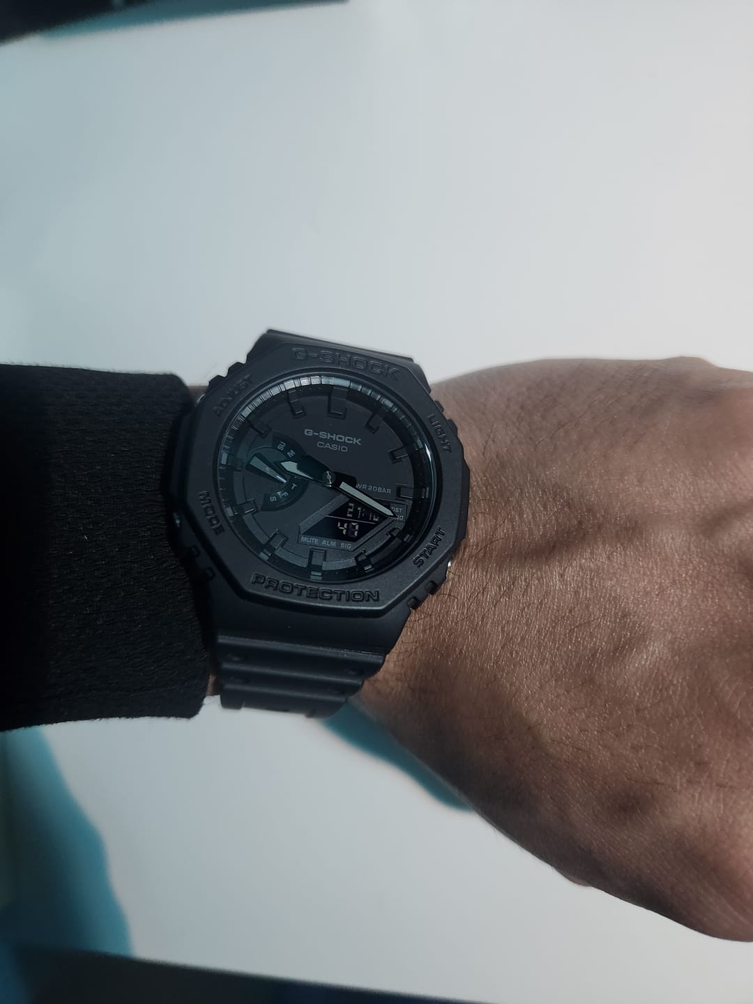 Customer photo review of Reloj Casio G-Shock Royal Oak "Casioak" GA-2100-1A1 Carbon Core Negro