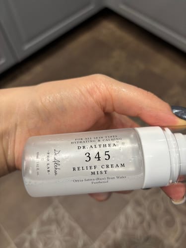 Customer photo review of Nomierinošs un atjaunojošs krēma mists Dr. Althea 345 Relief Cream Mist