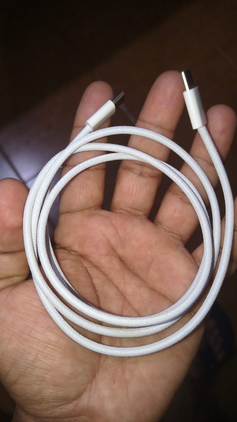 Customer photo review of Casence Armor Type C to C 60W Fast Charging Cable { 1M Long}