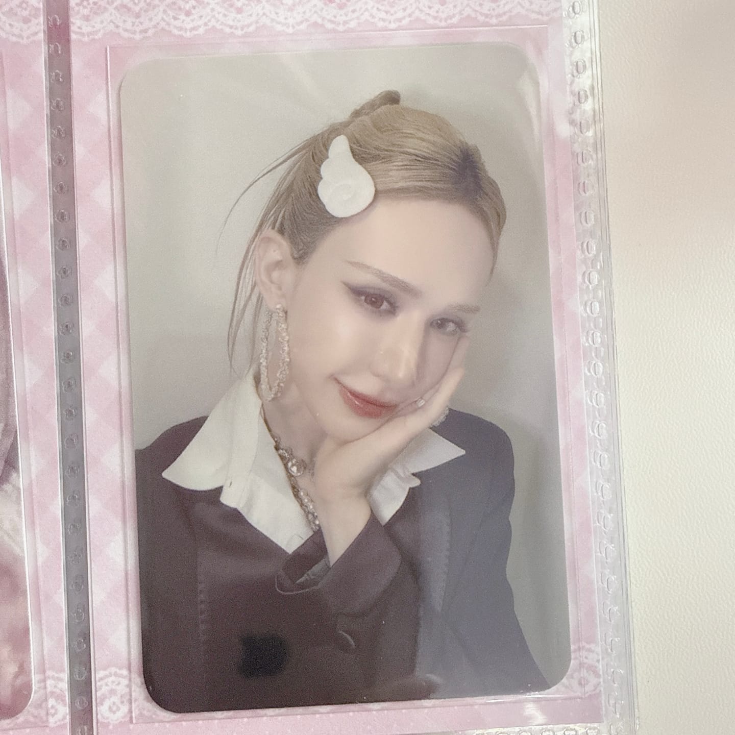 Customer photo review of XLOV "I,God" - Rising Star Showcase Event Photocard [26.06.04]