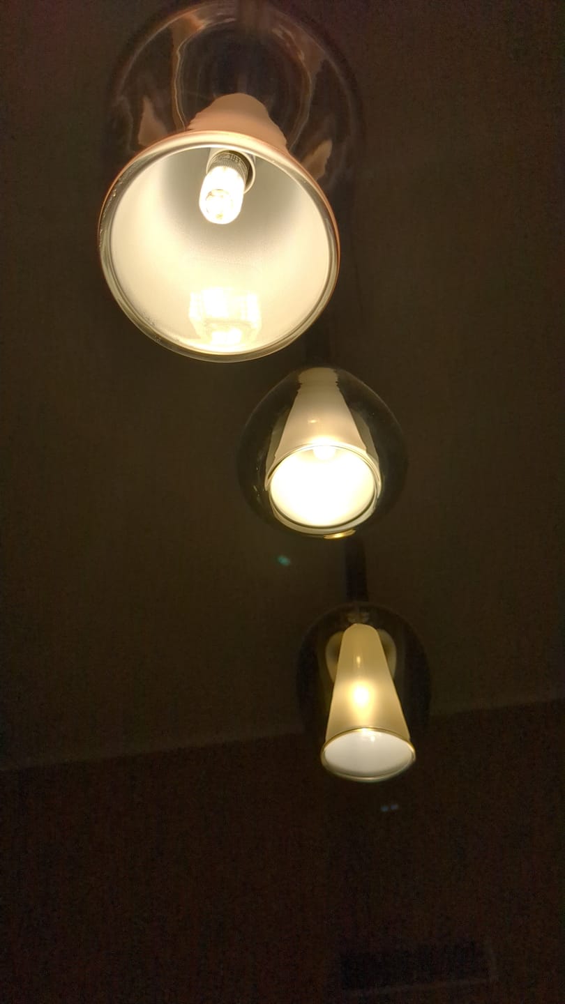 Customer photo review of OSRAM LED Stiftsockellampe PIN G9 4.5W 840 Clear G9, 600 lm, 4000 K, Kaltweiß