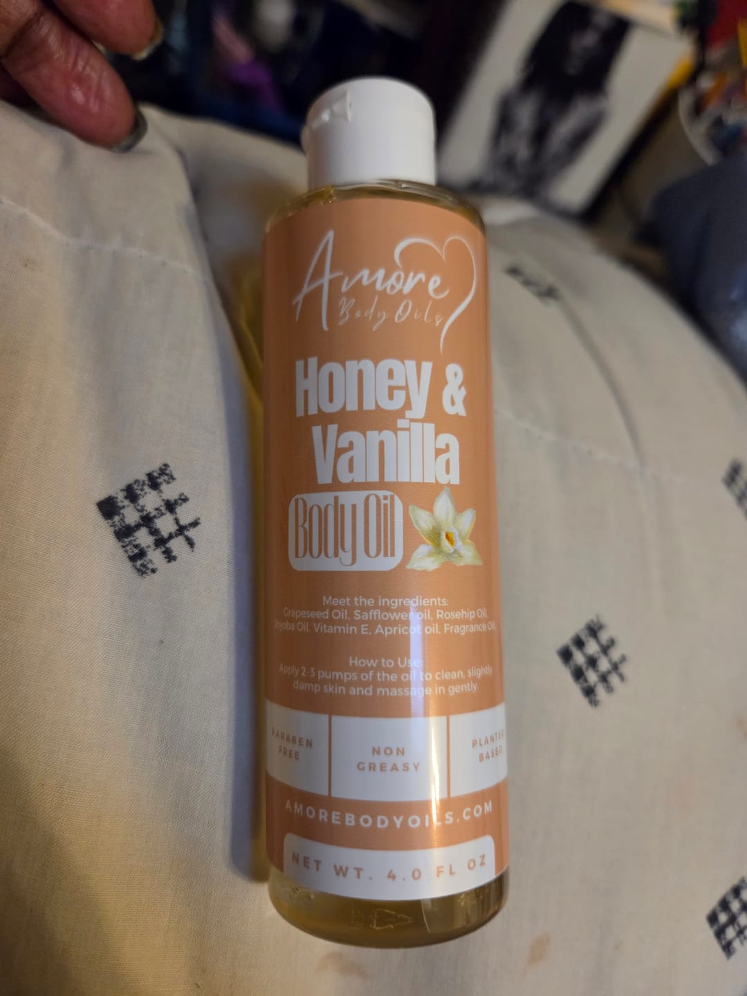 Customer photo review of Honey & Vanilla - Body Oil