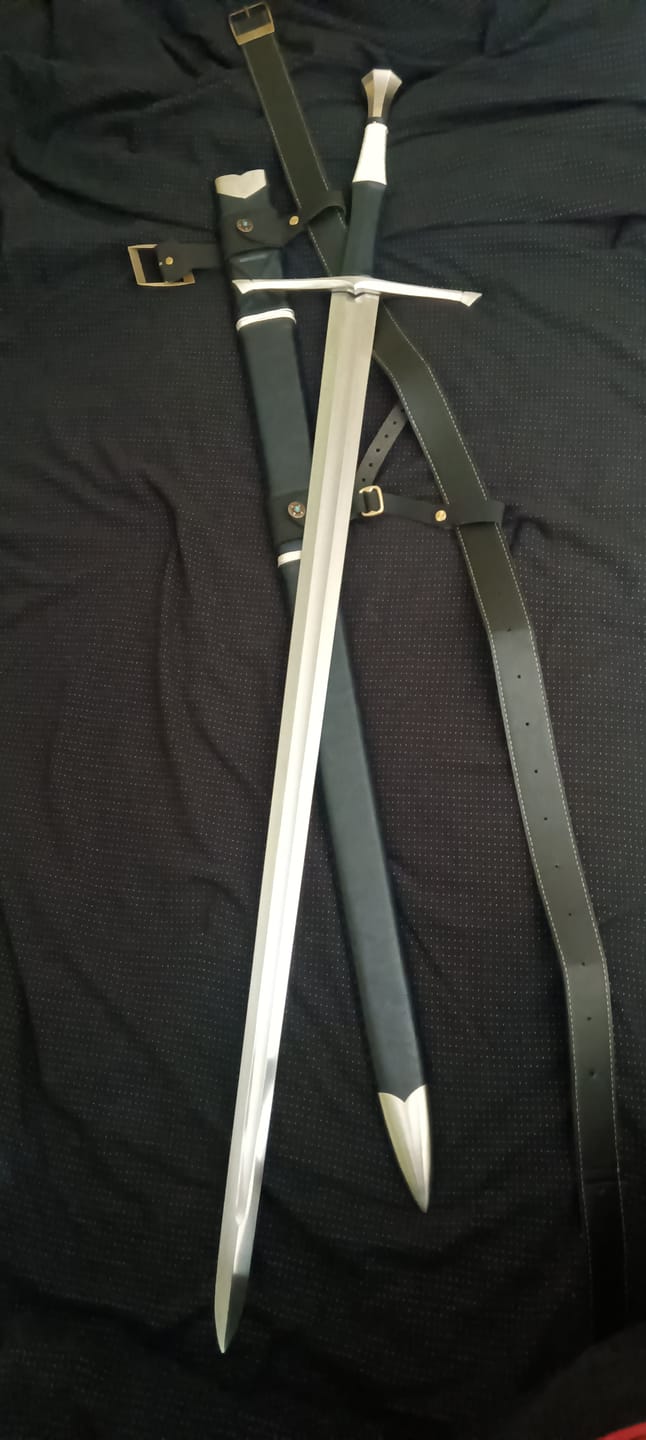 Customer photo review of The Dragonwhisper Longsword