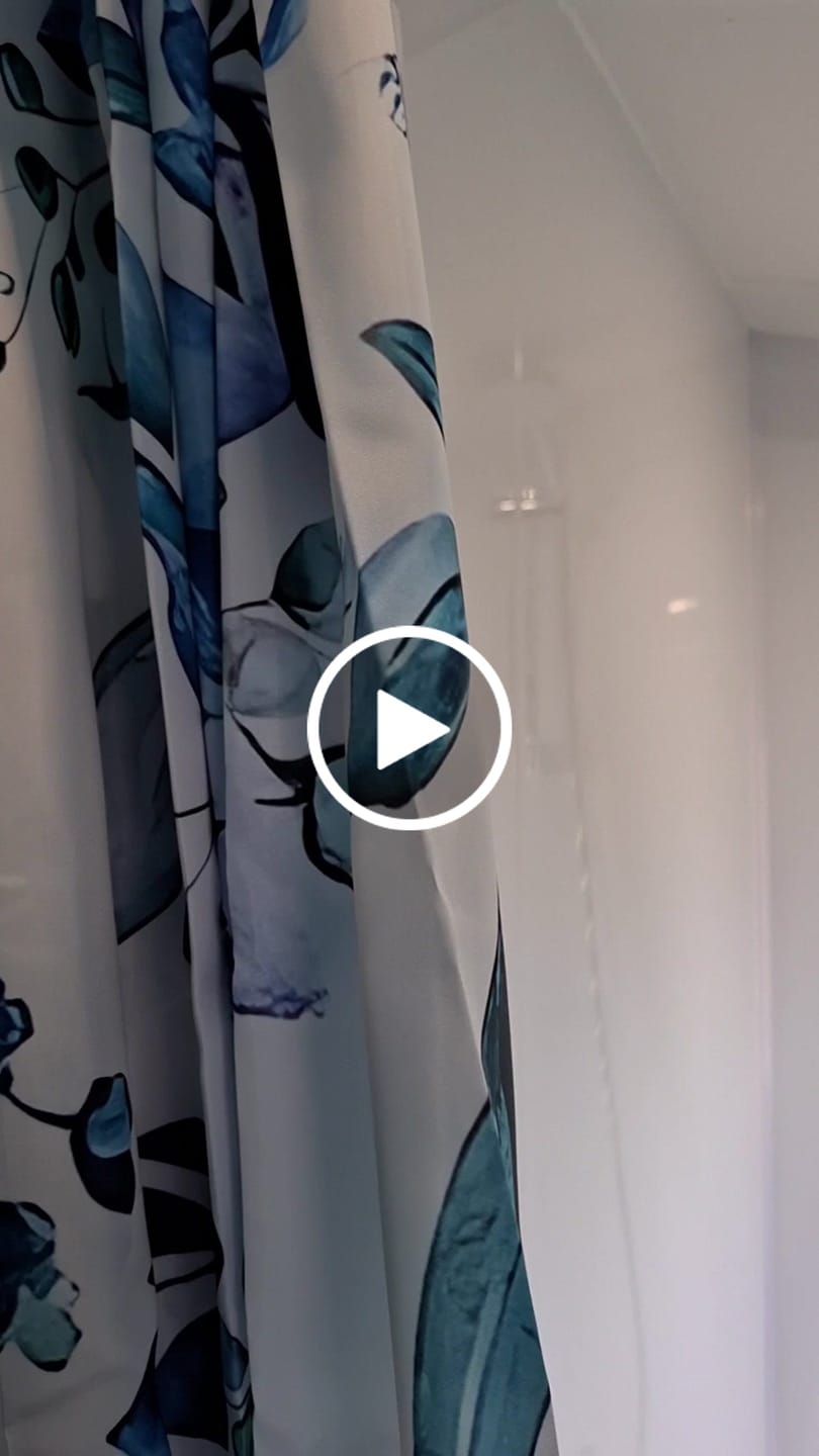 Customer video review of Premium White Gloss Shower Wall Panel – 1M x 2.4M