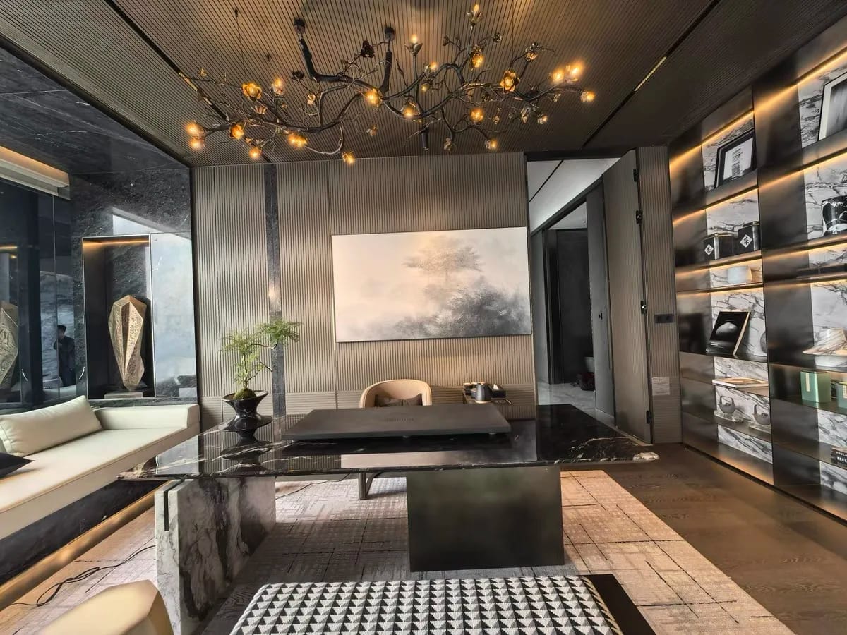 Customer photo review of Wanos Crystal Flower Branch Chandelier for Staircase