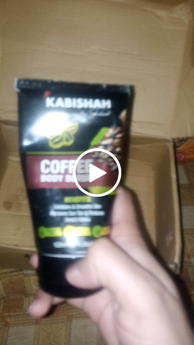 Customer video review of Coffee Body Scrub - Exfoliates, Removes Tan & Reduces Stretch Marks