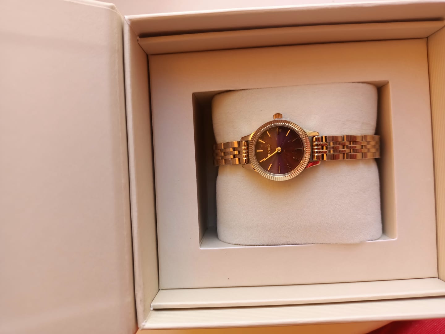 Customer photo review of Sophie Gold Burgundy