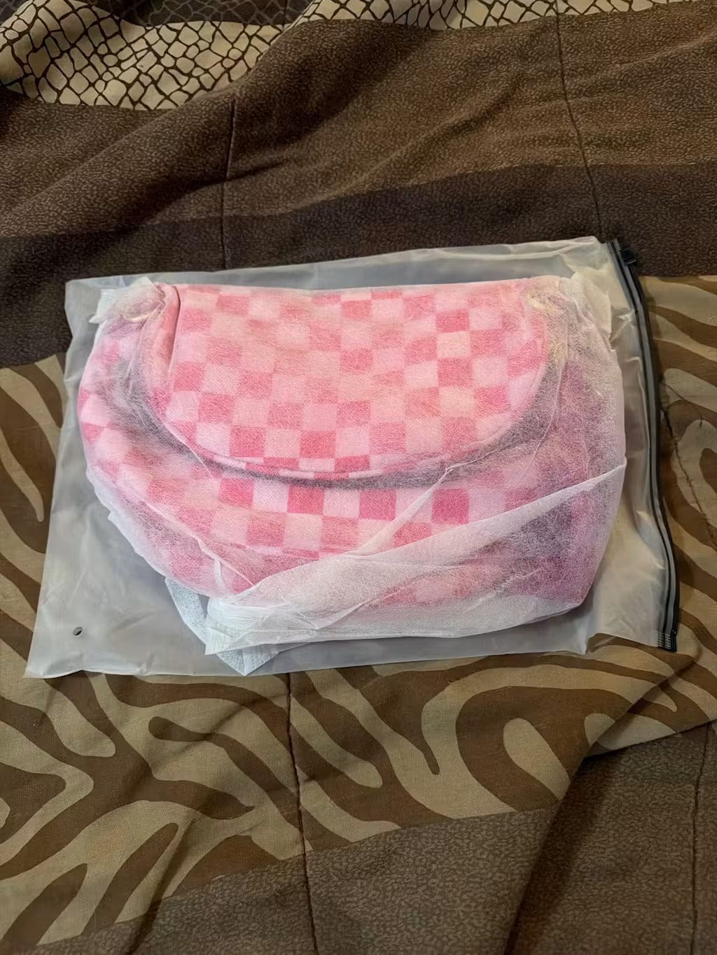 Customer photo review of Carrier Elara תיק צד