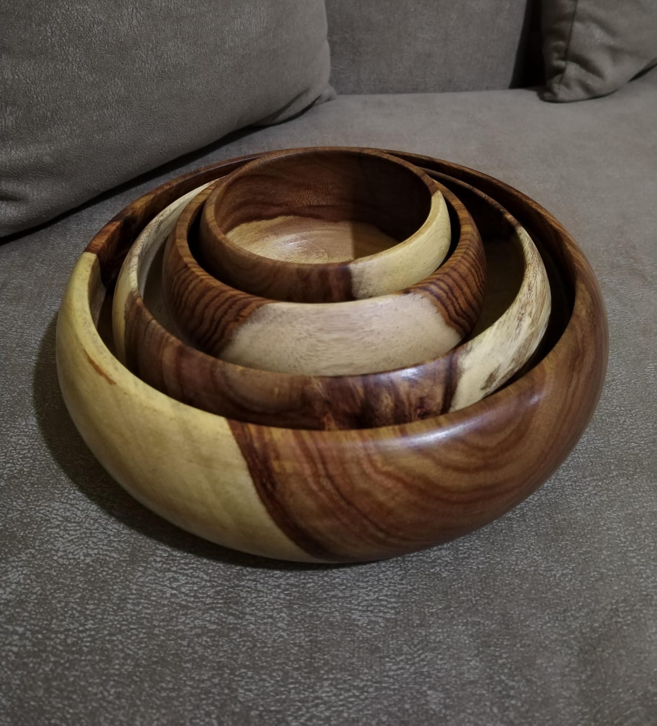 Customer photo review of Wooden Bowl Set – Set of 4