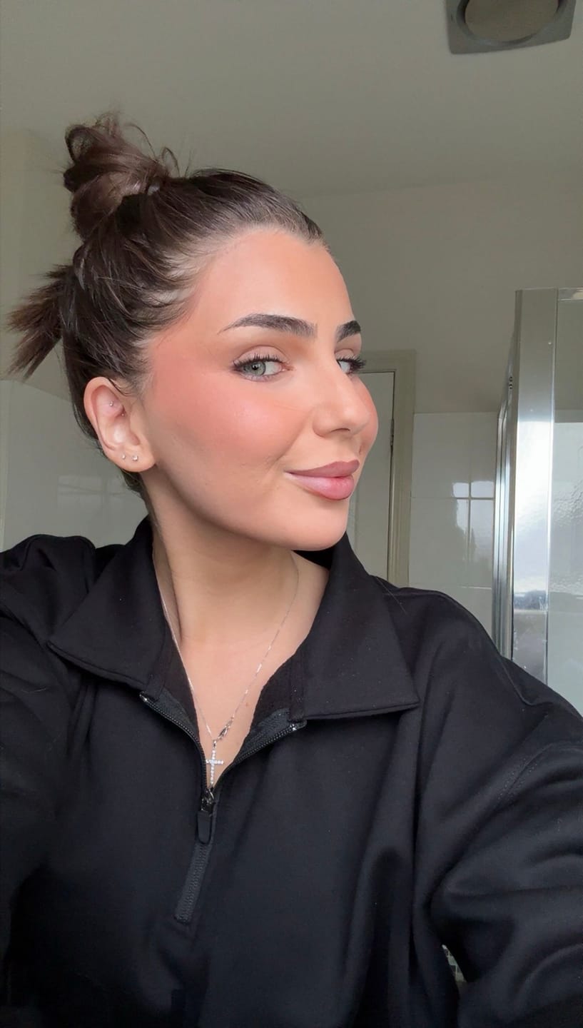 Customer photo review of Liquid Mineral Foundation