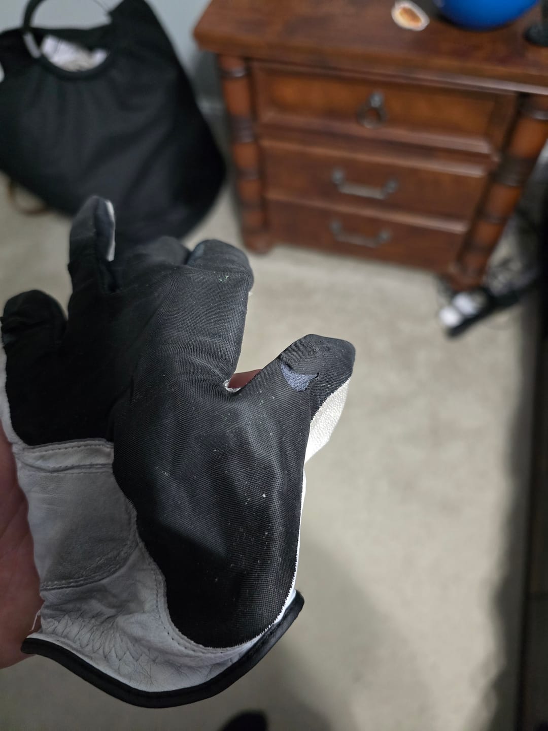 Customer photo review of The Condor White Golf Glove