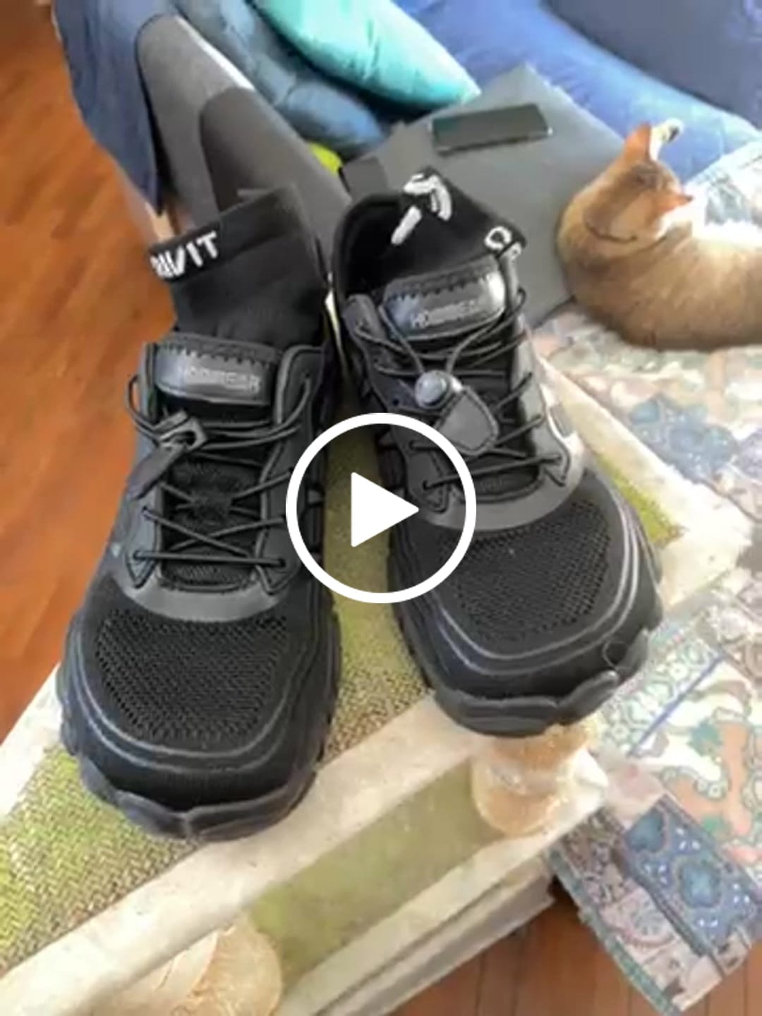 Customer video review of WolfPaw - Scarpe Barefoot
