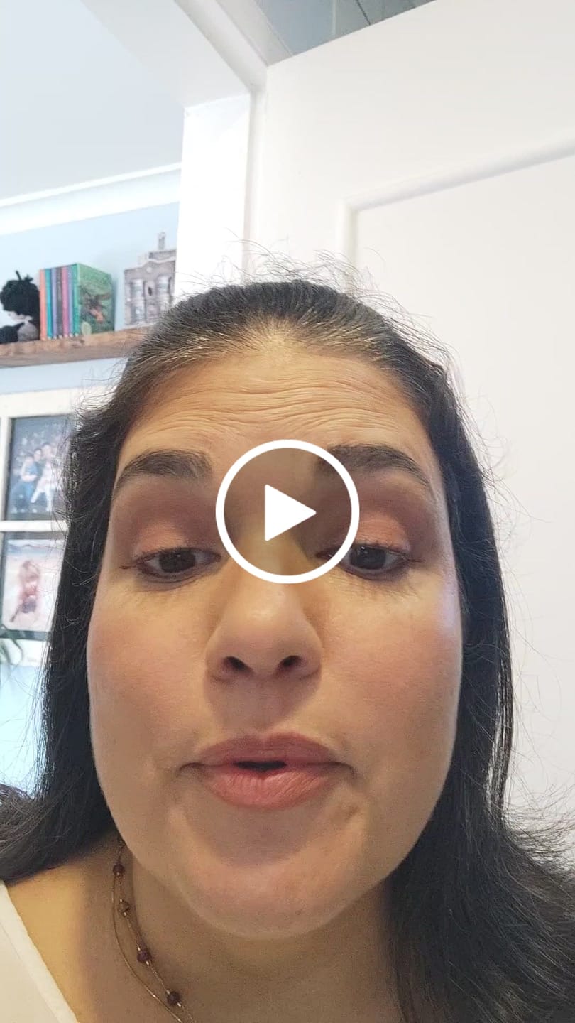 Customer video review of Blush Stick Cinnamon - Vizzela
