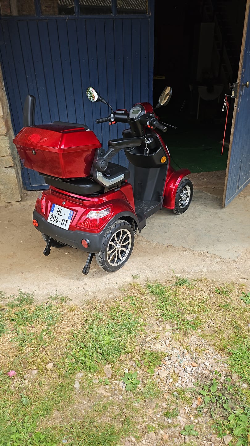 Customer photo review of Scooter Électrique 4 Roues Rider 1000W – Mobilité Sécurisée pour PMR et Séniors