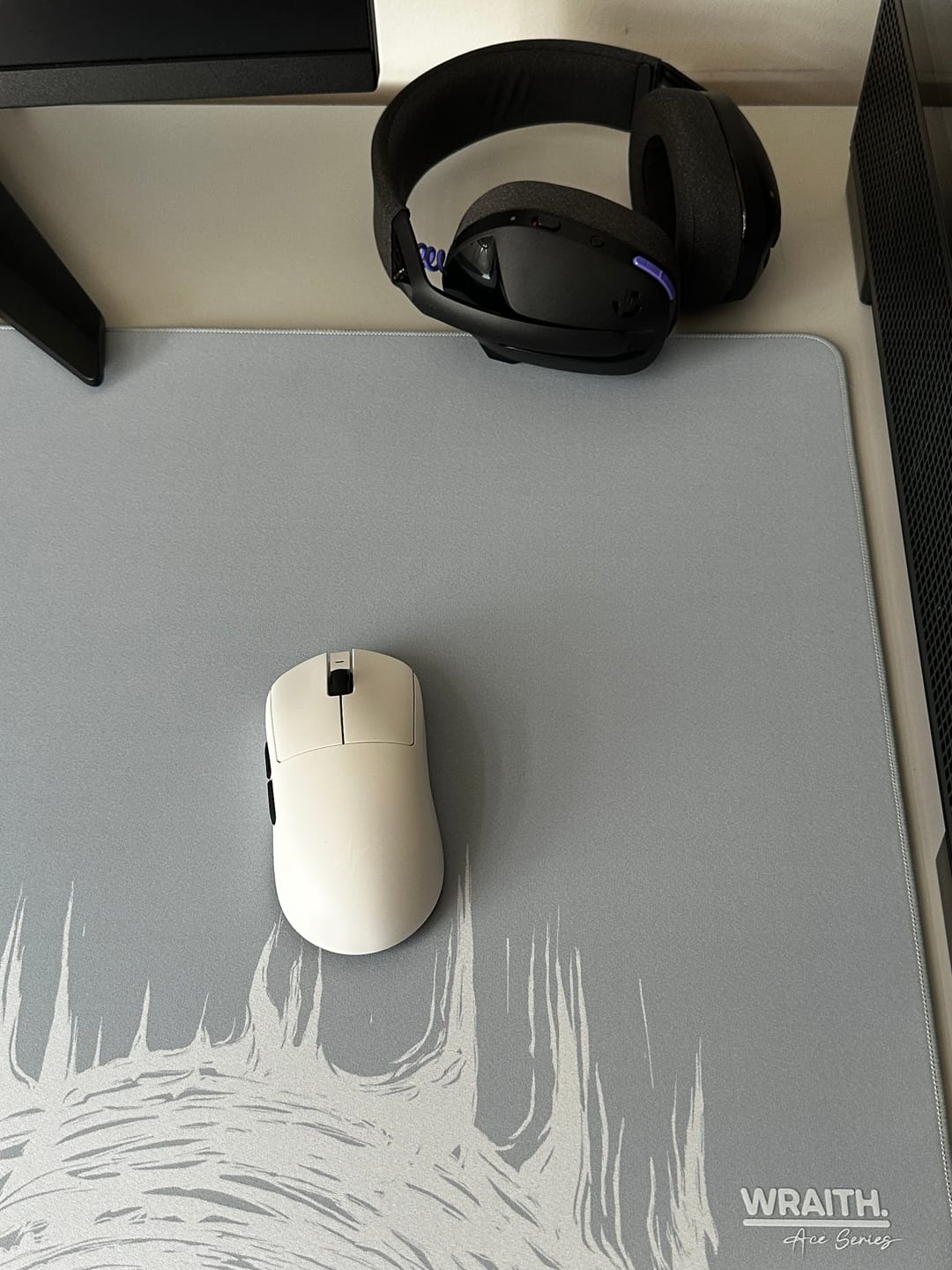 Customer photo review of Wraith Ace Series Poron Mousepad