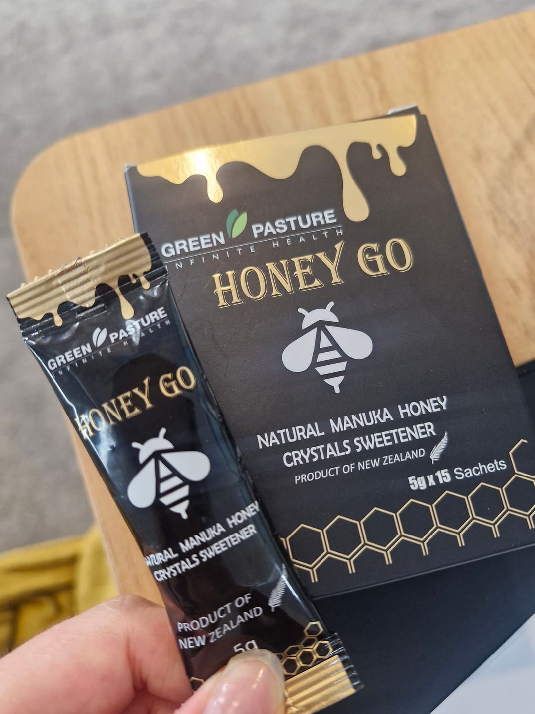 Customer photo review of Green Pasture HONEY GO - Manuka Honey On The Go! (5g x 15 Sachets)