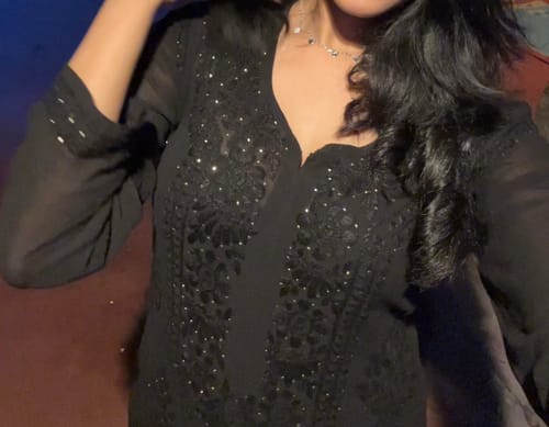 Customer photo review of Hoor Black Viscose Georgette Kurta