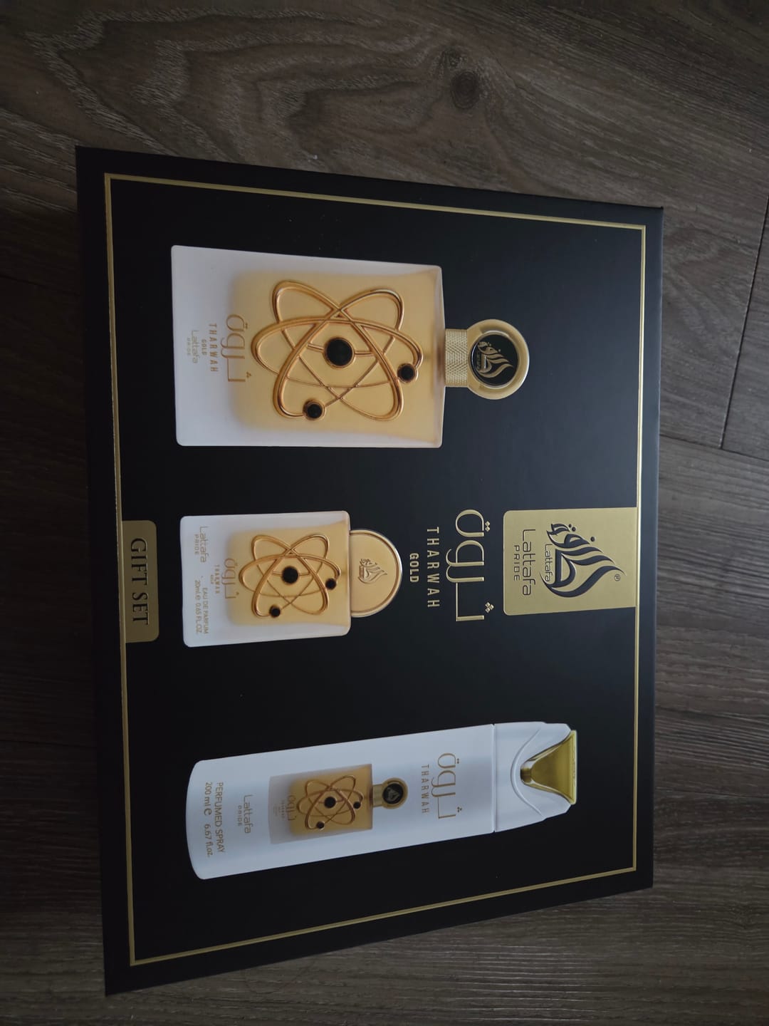 Customer photo review of Lattafa Pride Tharwah Gold Gift Set – Eau de Parfum 100 mL + Perfume Spray 200 mL + Pocket Perfume 20 mL