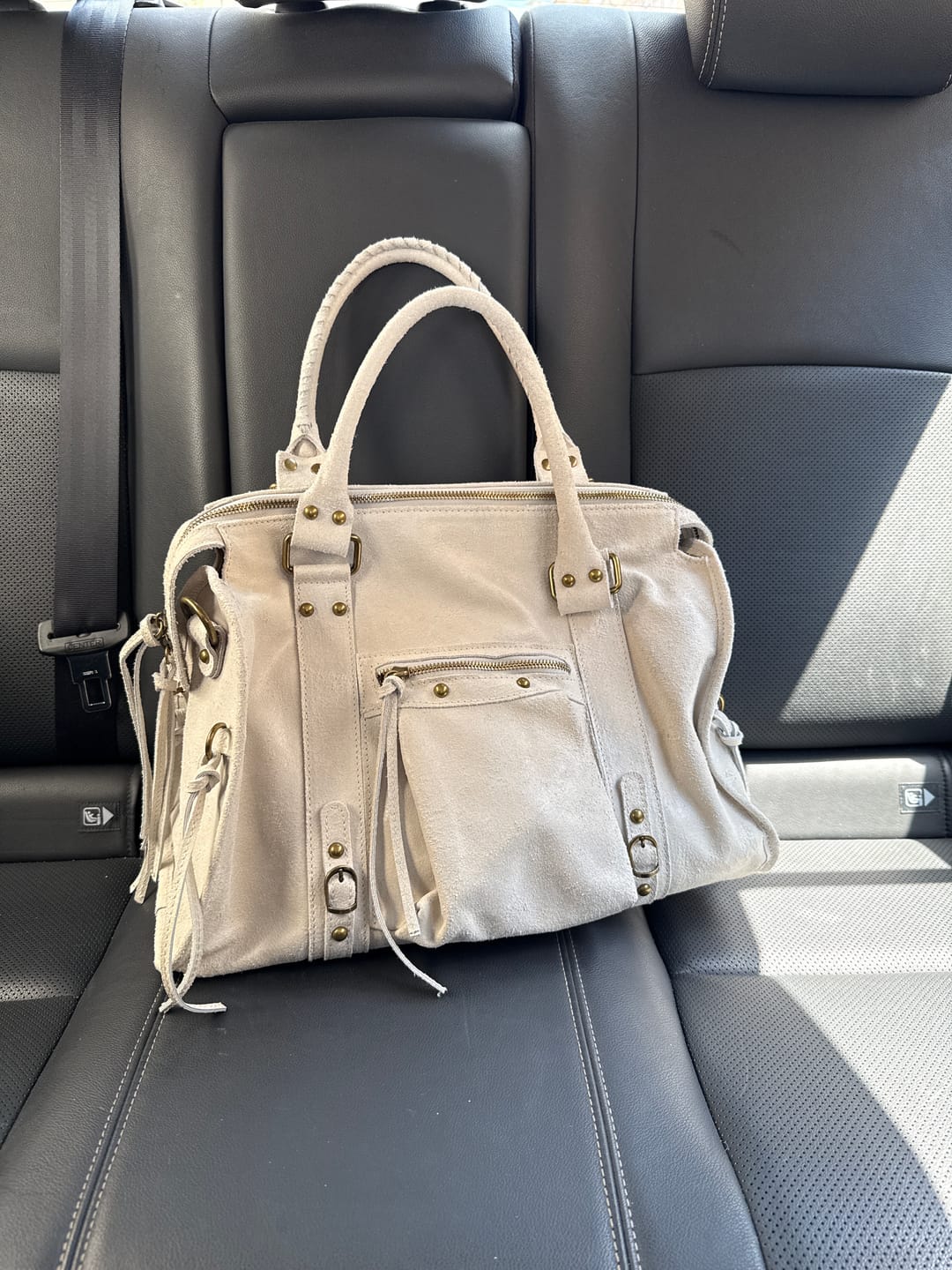 Customer photo review of It girl bag off white