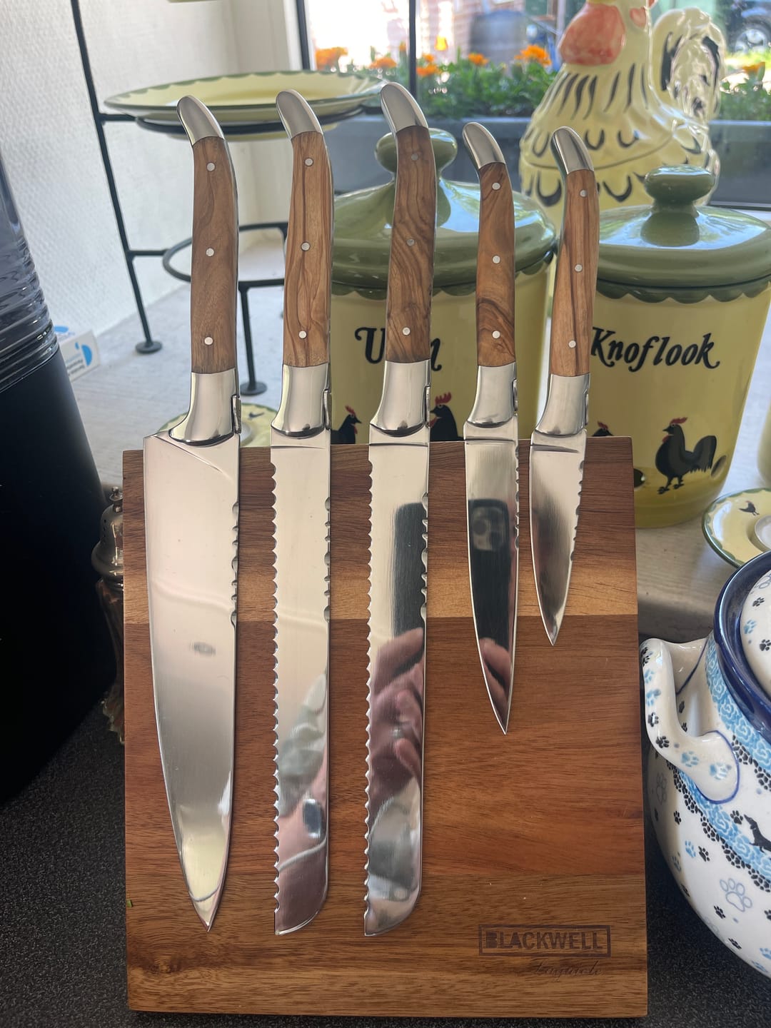 Customer photo review of Blackwell Messenblok Magnetisch - Koksmessenset - Laguiole - Olijfhout - Koksmes, Broodmes, Vleesmes, Officemes & Schilmes 6-delig