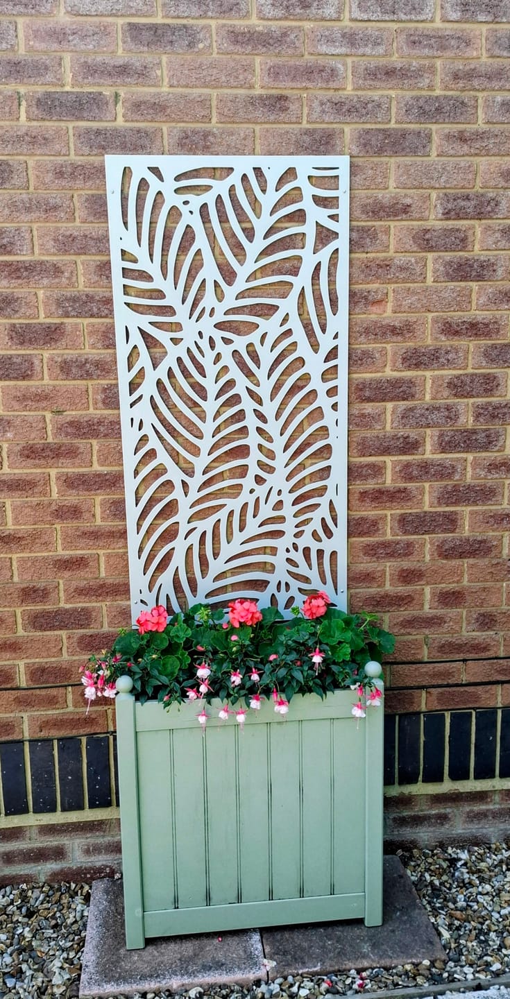 Customer photo review of Green Tropic Palm Decorative Garden Screen