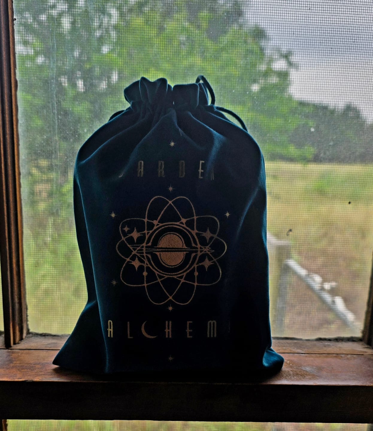 Customer photo review of THE ALCHEMIST TAROT BAG