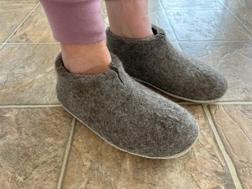 Customer photo review of Unisex Natural Wool Felt Ankle Slippers