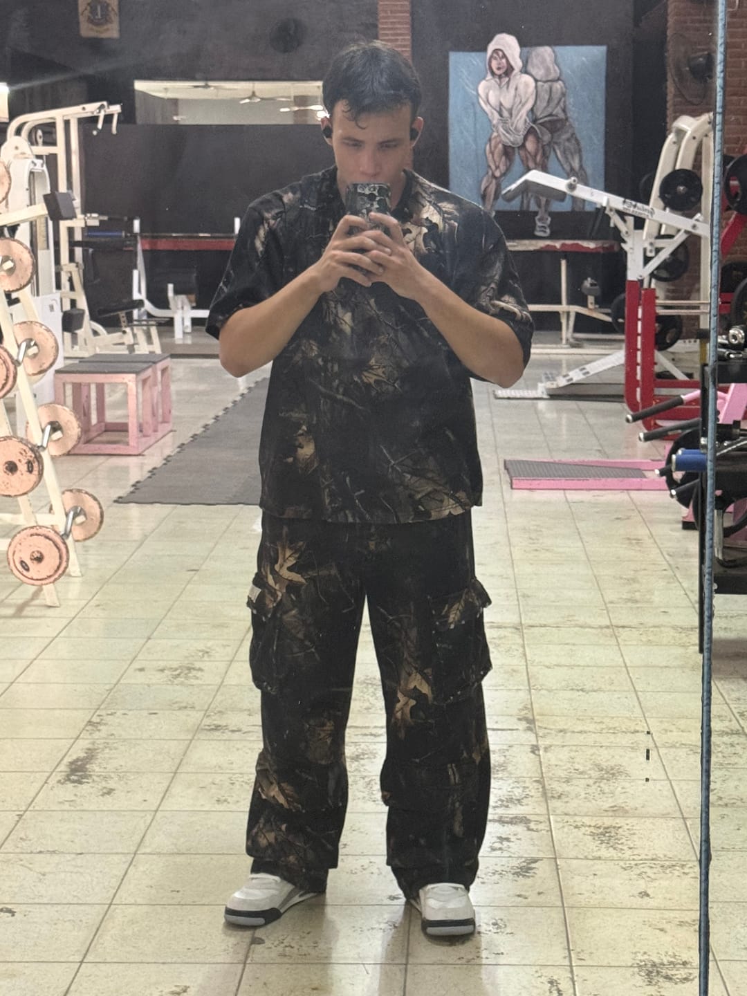 Customer photo review of 2033 - Heritage Camo Cargo Sweats