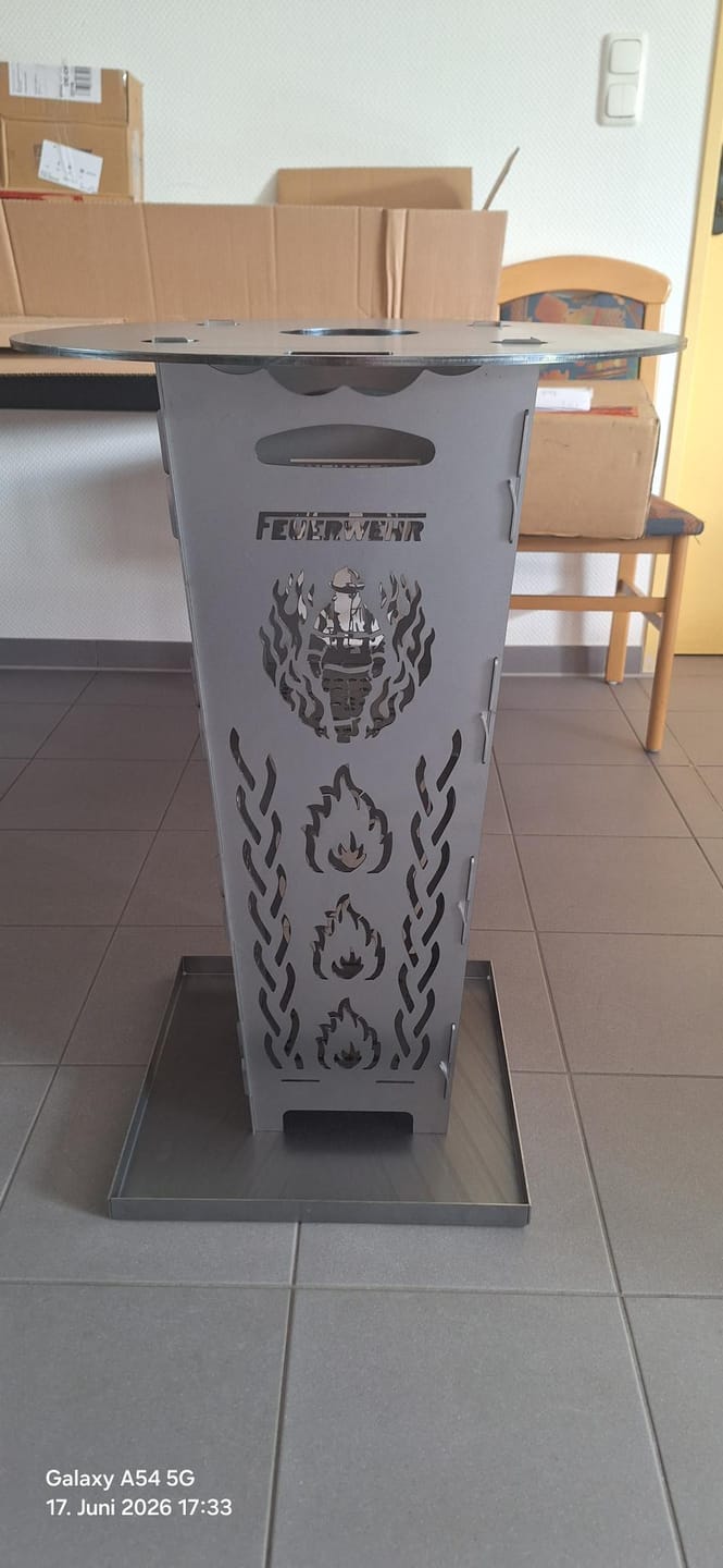 Customer photo review of Personalisierter Feuerkorb FireDesire Grill Pro 80cm + Grillplatte + Ascheschale