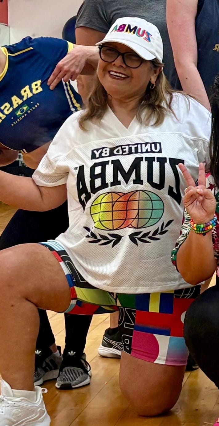 Customer photo review of Worldwide V-Neck Mesh Top