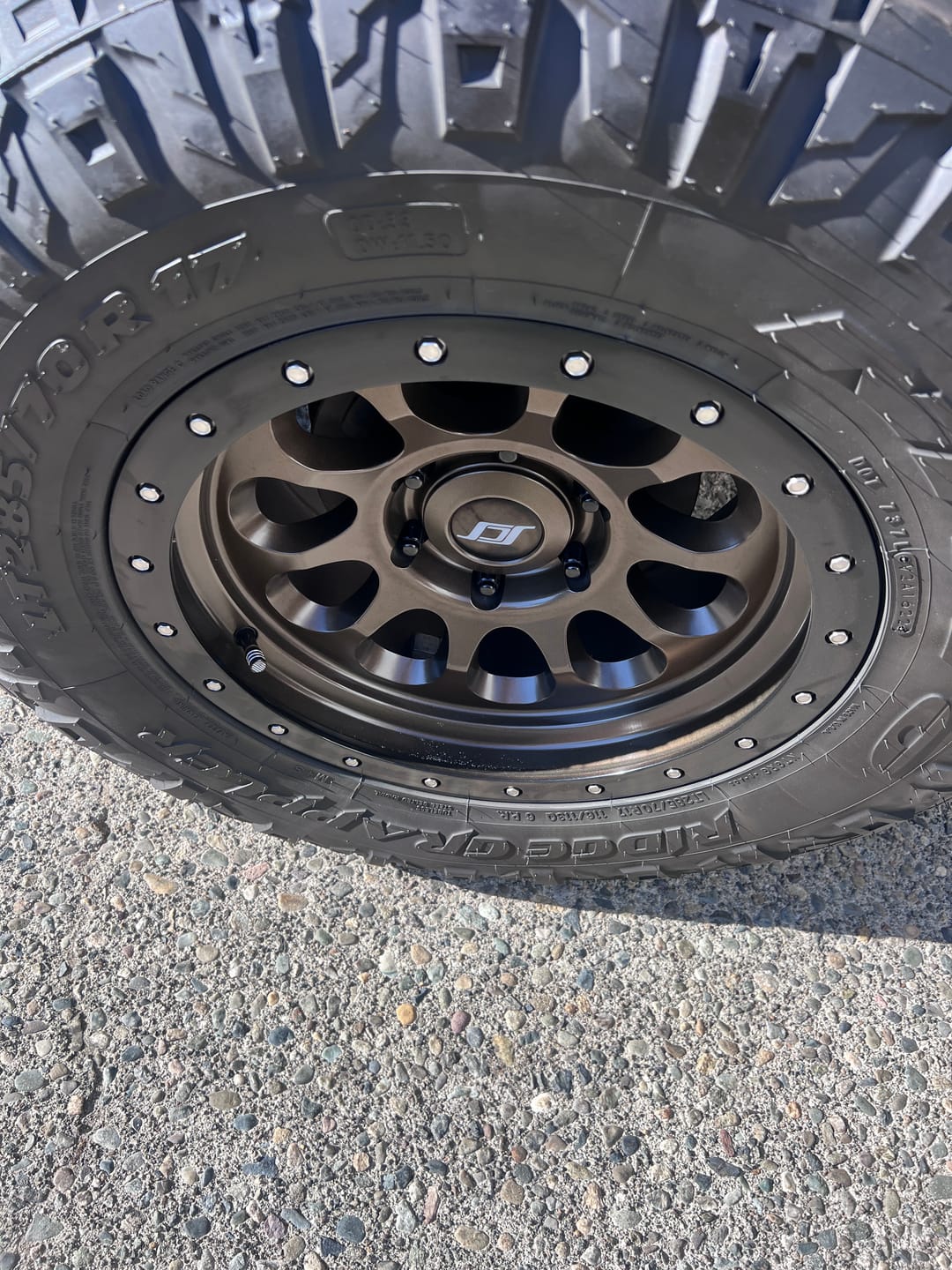 Customer photo review of 'Merica valve stem caps - 4ct