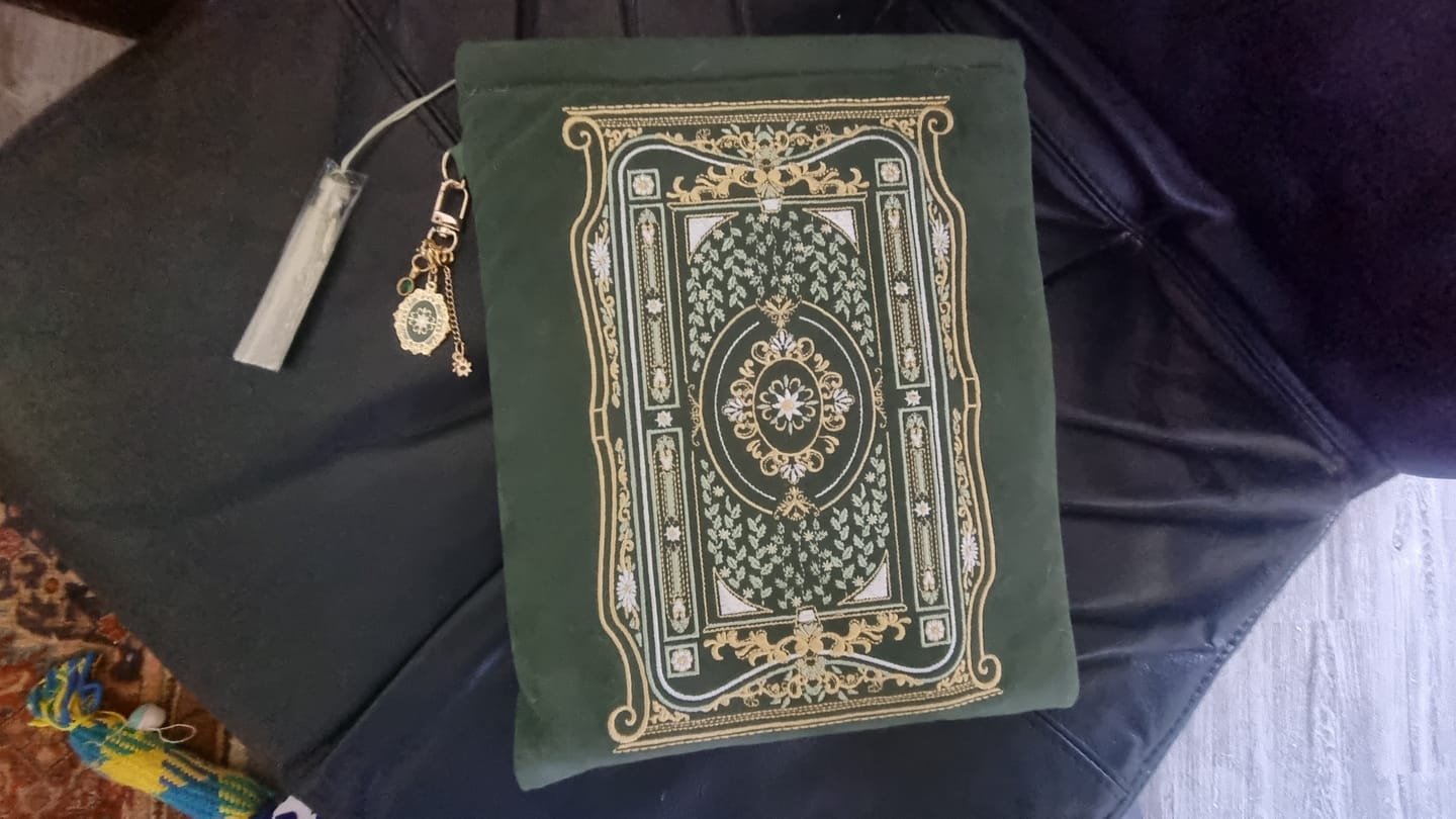 Customer photo review of Literati Sage Charmlet