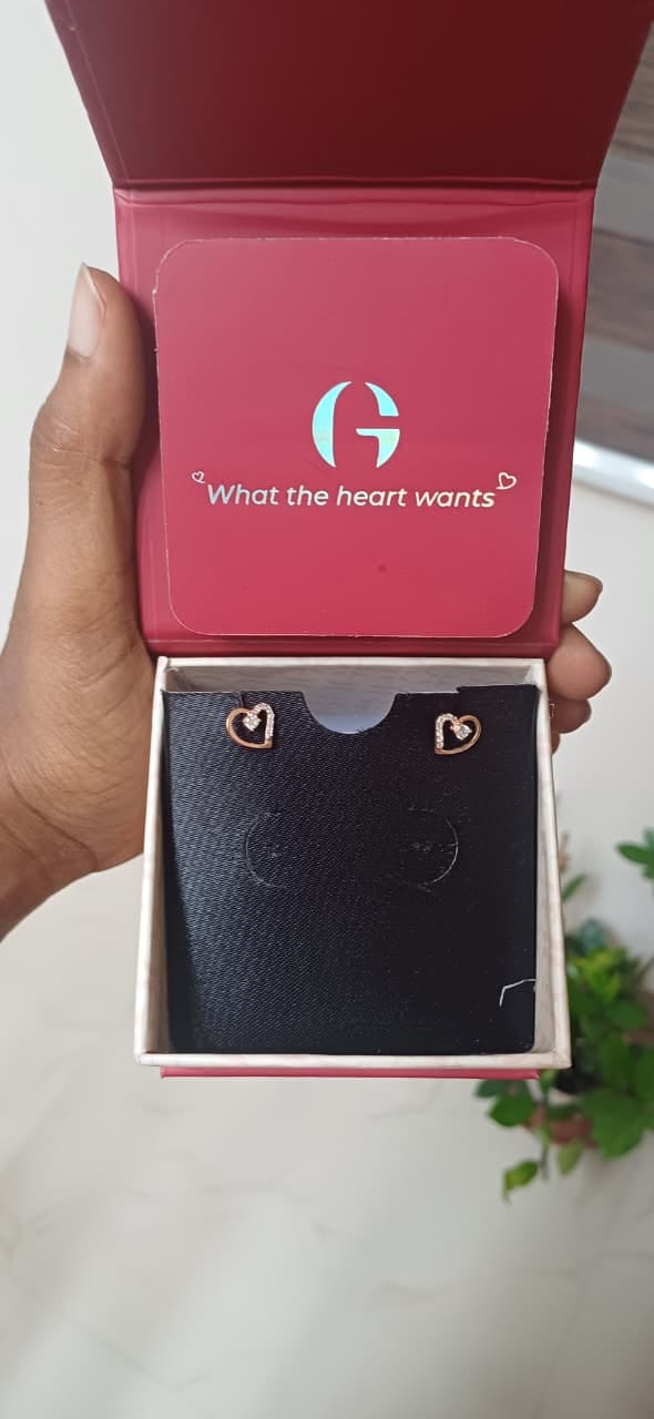 Customer photo review of Rose Gold Beautiful Heart Earrings
