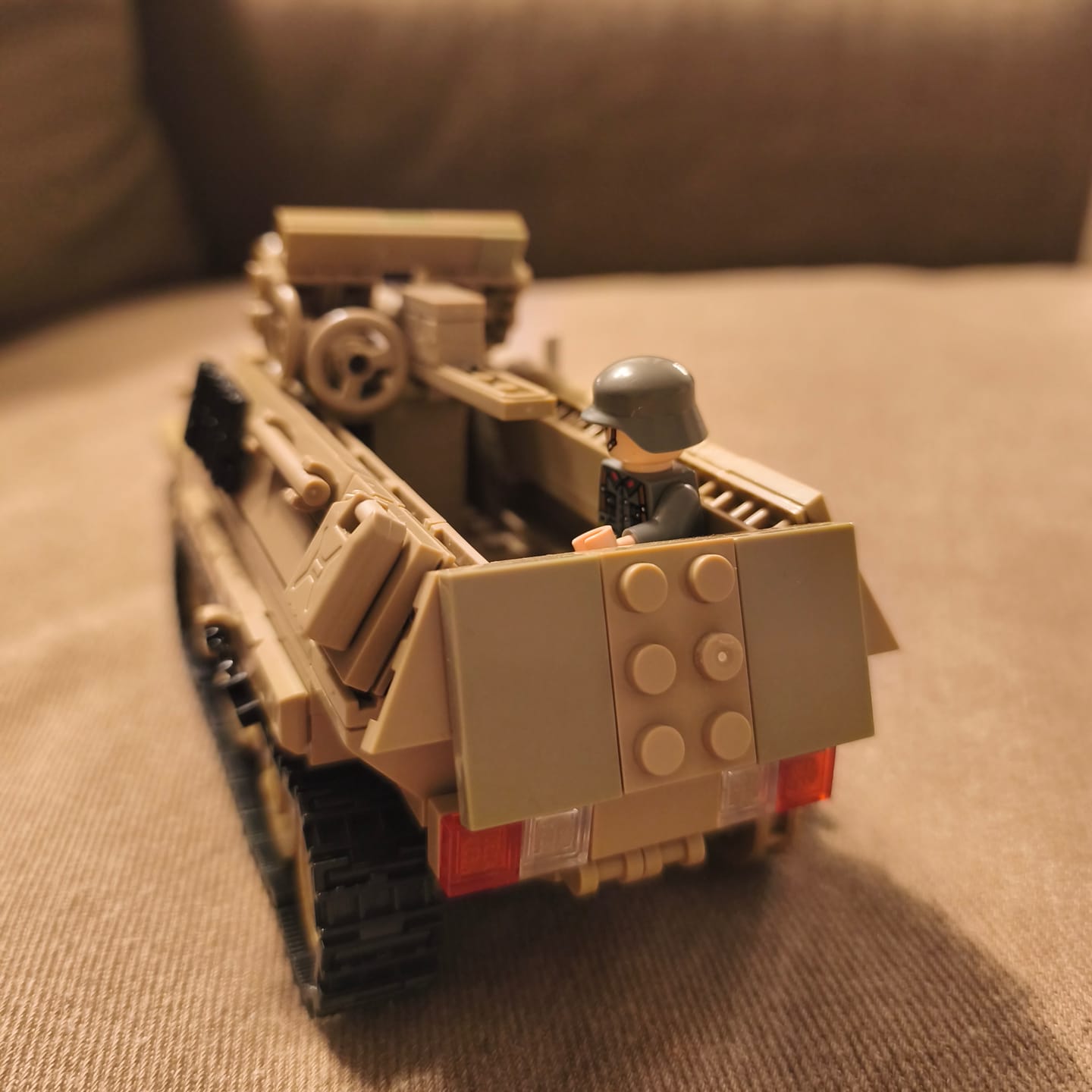 Customer photo review of Sd.Kfz.251 (Tan) | 714 PCS