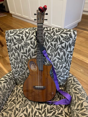 Customer photo review of KA-OWL–ACA–TE Acacia Wood Revelator® Night Owl Acacia Tenor Ukulele