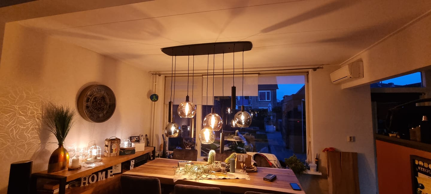 Customer photo review of Hanglamp Luneo - 9-lichts - Amber Mix - Glas - Met Spots
