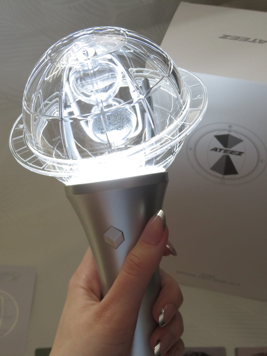 Customer photo review of ATEEZ - OFFICIAL LIGHT STICK VER.3