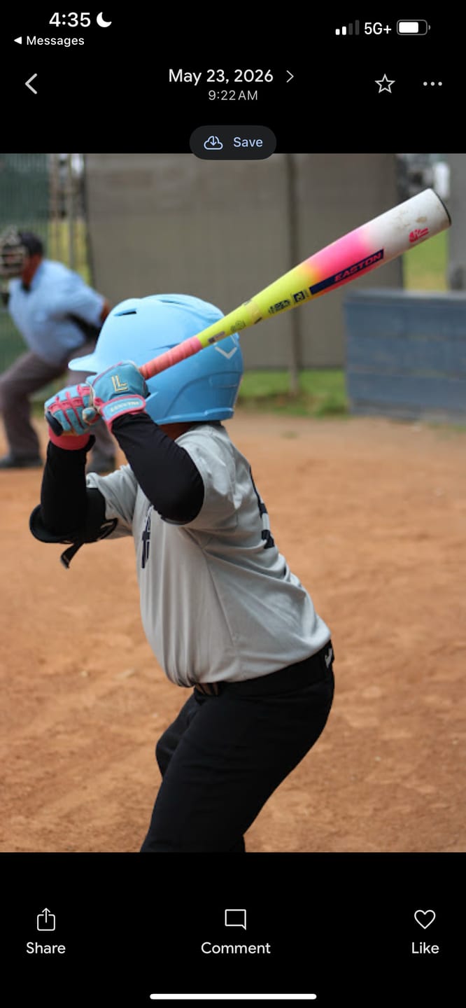 Customer photo review of Batting Gloves – Cinque Terre - "Ocean Wave"