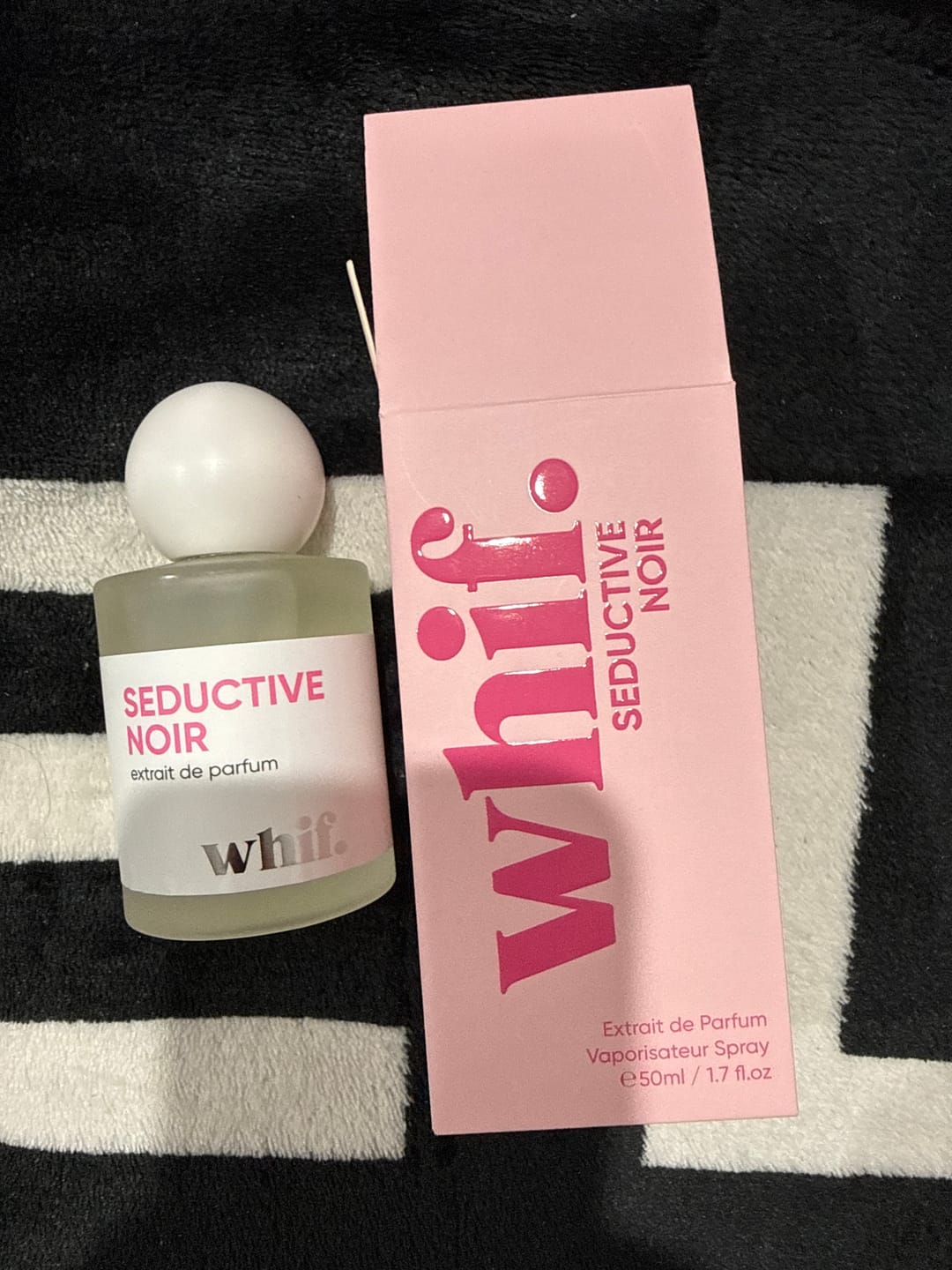 Customer photo review of Seductive Noir
