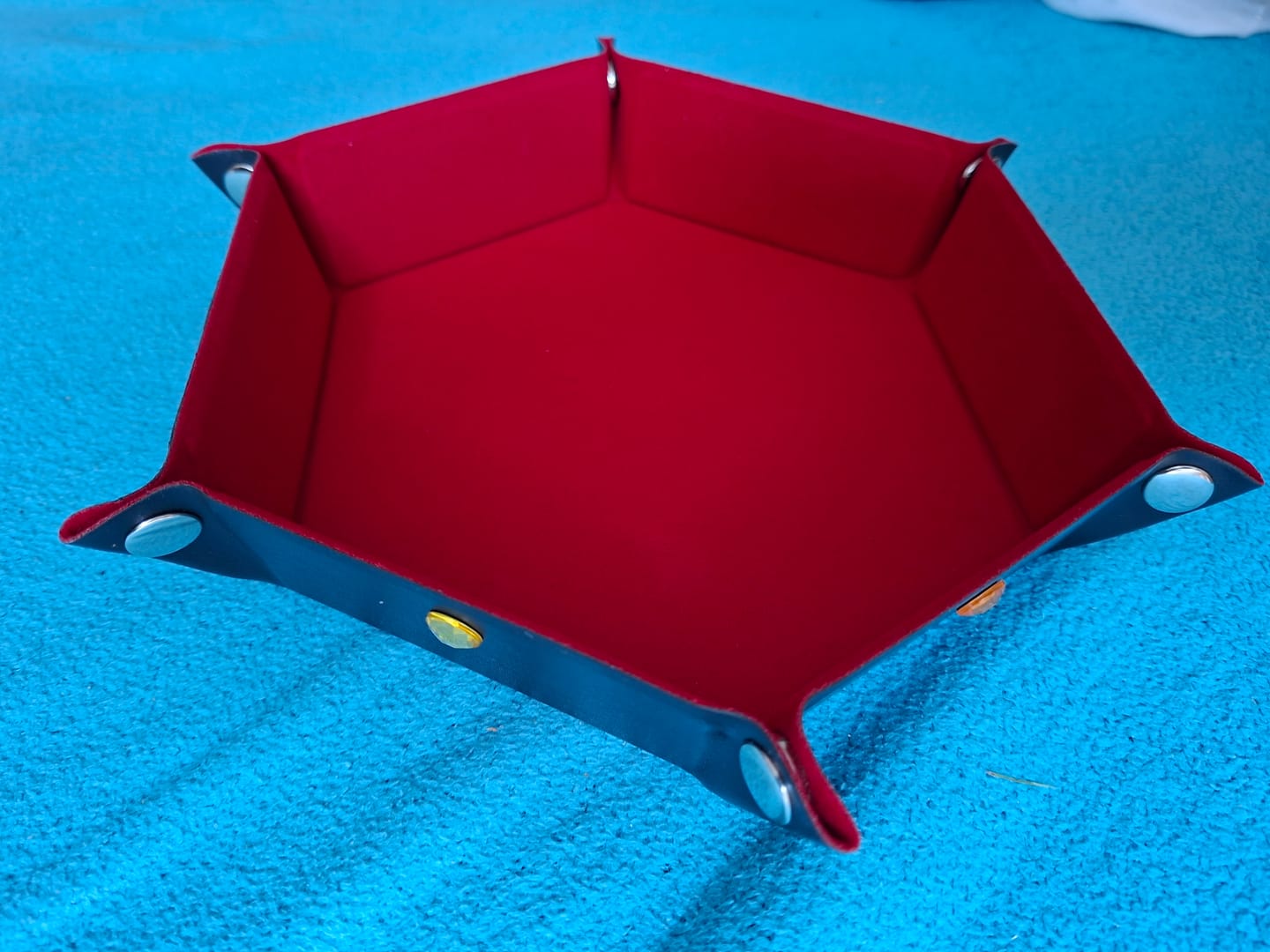 Customer photo review of Würfelteller Hexagon
