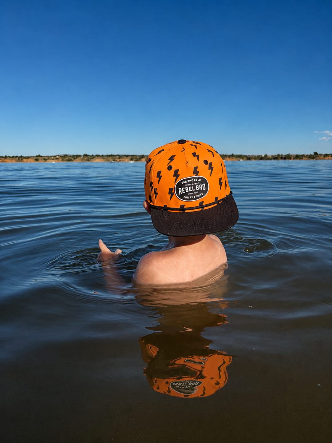 Customer photo review of Hydro Snapback in Neon Valencia x Jagger