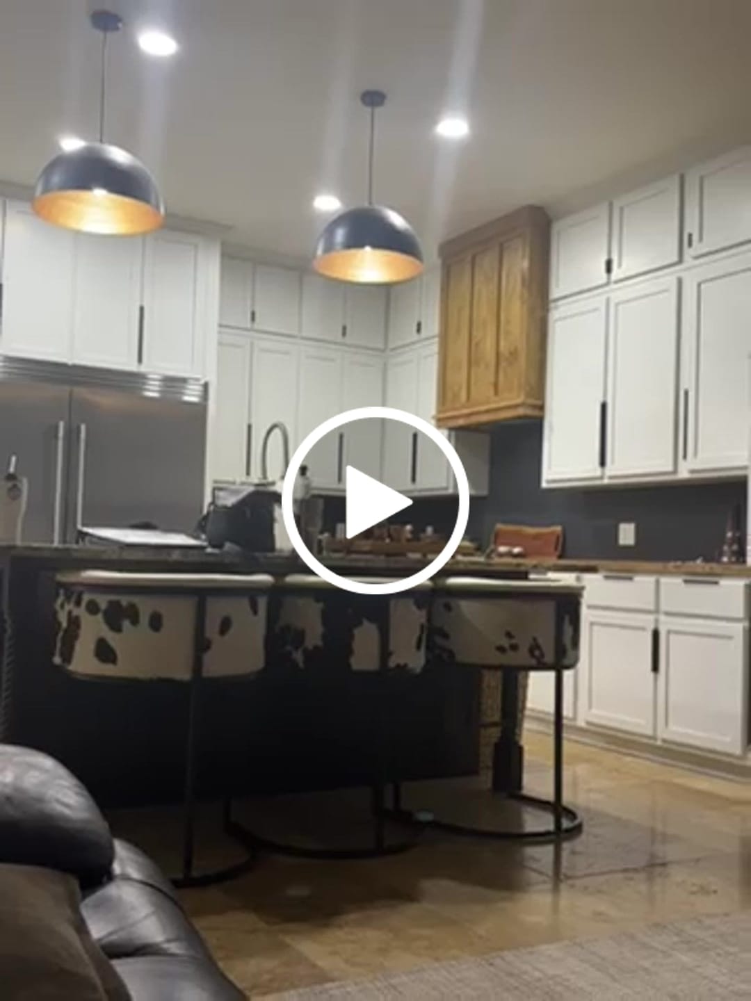 Customer video review of 4-Light Cluster White Fabric Cone Shade Chandelier