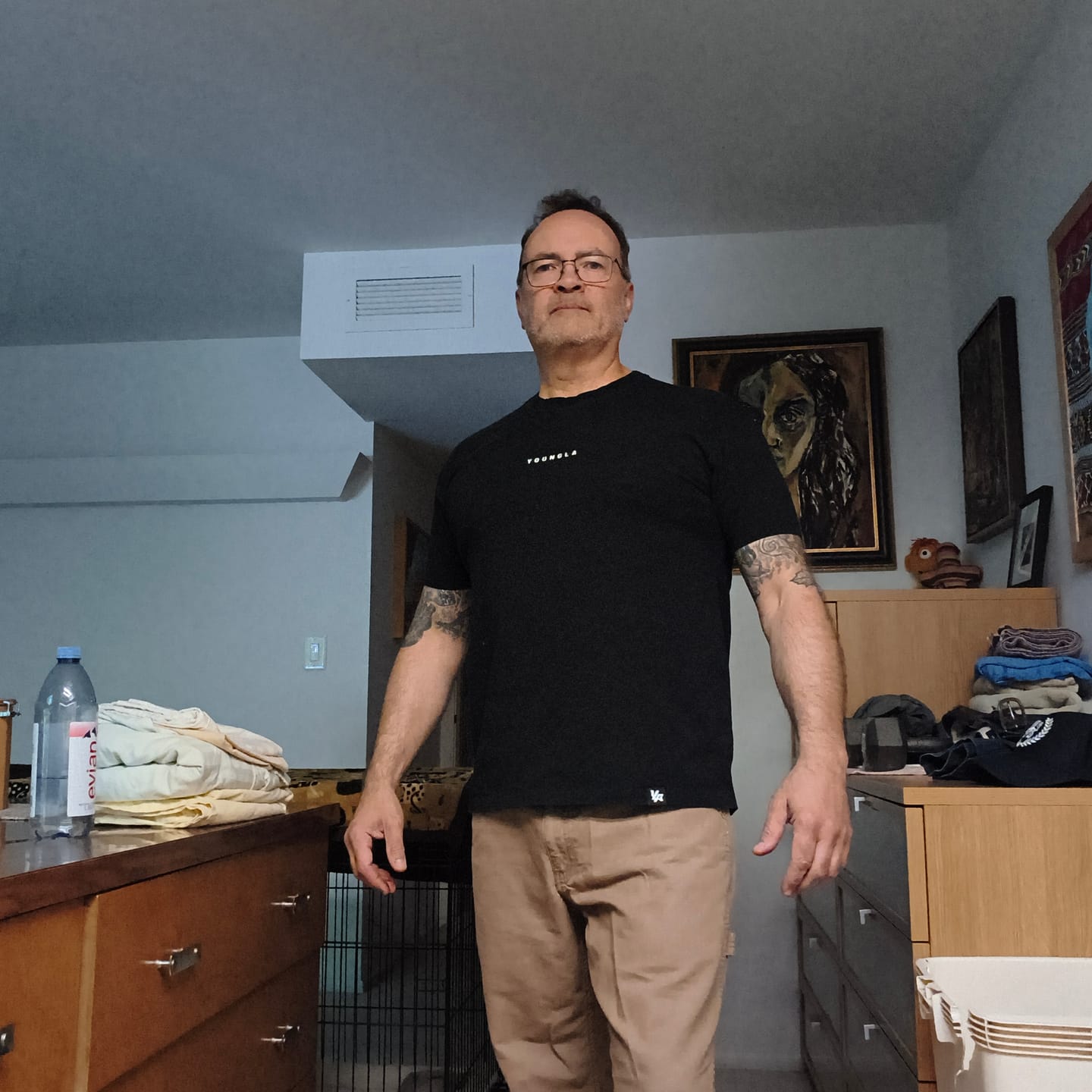 Customer photo review of 401 Essential Jacked Tees