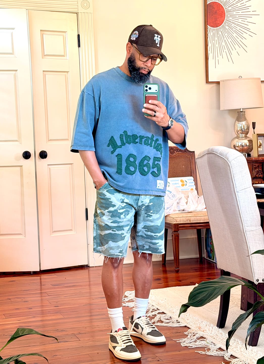Customer photo review of Liberation 1865 Tee - Grey/Forest Green