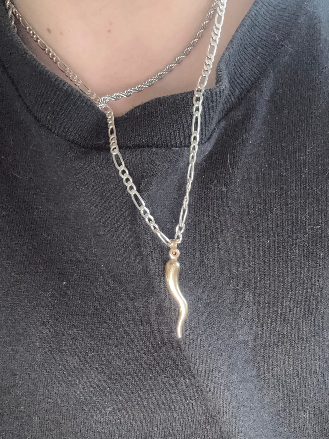 Customer photo review of 3MM STERLING SILVER FIGARO CHAIN