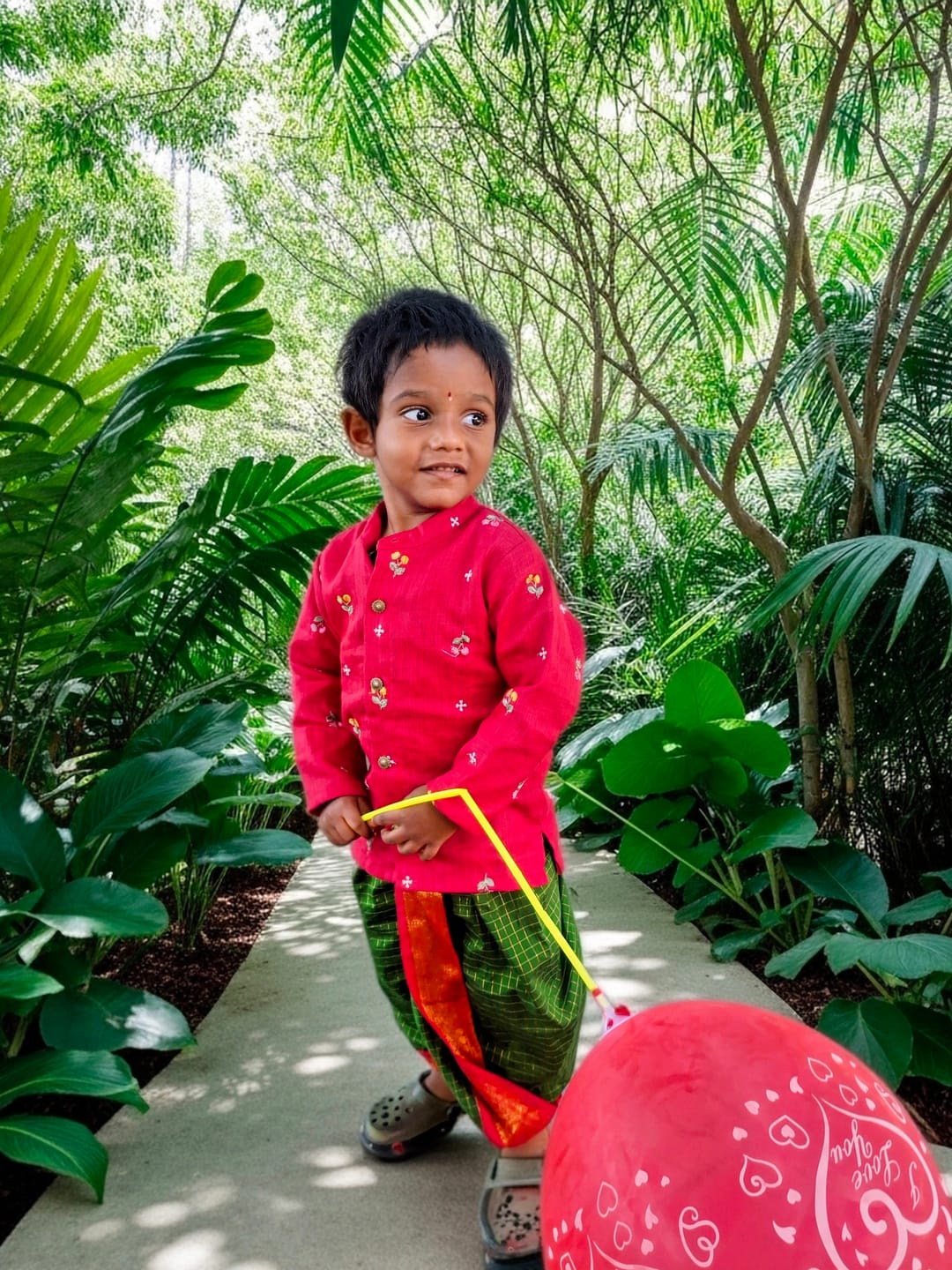 Customer photo review of Pure Linen Red Kurta with Bottle green with red border Dhoti for baby boy