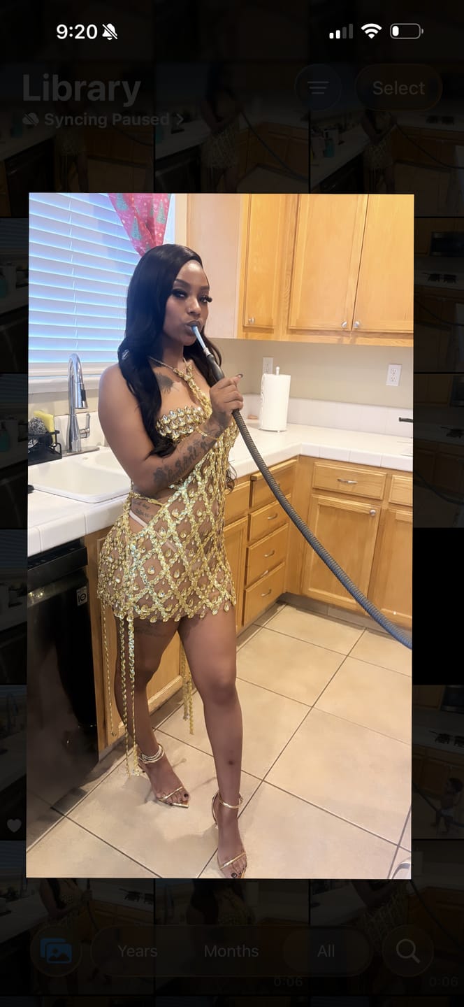 Customer photo review of Dripping in Gold Mini