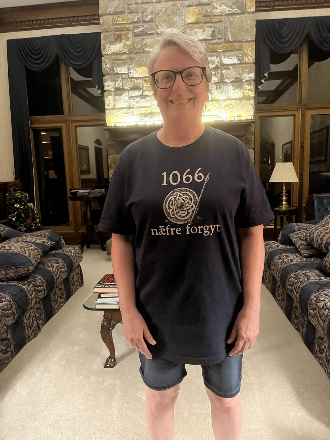 Customer photo review of Hastings 1066 Never Forget in Old English T-Shirt